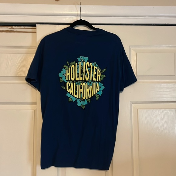 Hollister California shirt - Picture 2 of 2